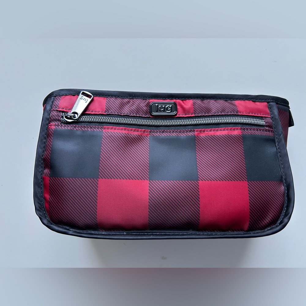 LUG PARASAIL TOILETRY CASE BUFFALO CHECK RED EUC